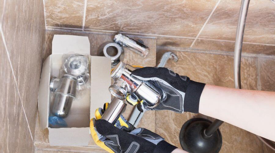 Professional gutter cleaning in Stanton, CA